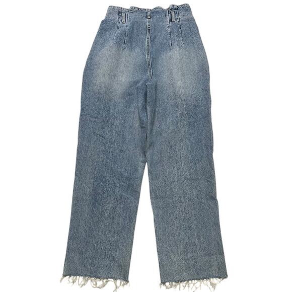 Abercrombie & Fitch - A&F Pleated High Waist Mom Jeans -  Raw‎ Hem - 29 / 8R - Picture 3 of 9